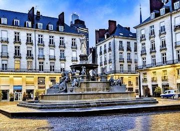france/nantes/landmark/pl-royale