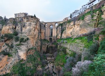 spain/ronda/landmark/puente-nuevo-viewpoint