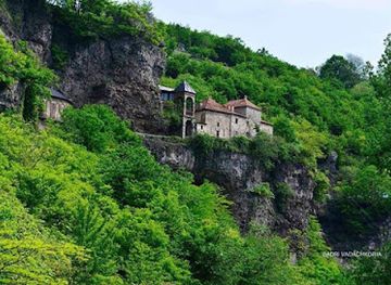 georgia/racha-lechkhumi-and-kvemo-svaneti/landmark/mgvimevi-convent