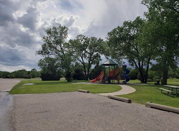 kansas/cross-timbers/landmark/cheney-state-park
