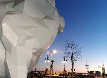 france/aquitaine/landmark/pl-de-stalingrad