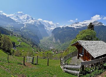 switzerland/lauterbrunnen-valley/landmark/hunnenflue