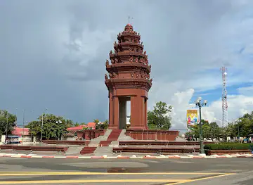 Independence Monument - Kampong Chhnang Province