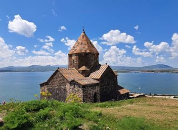 armenia/gegharkunik/landmark/lake-sevan