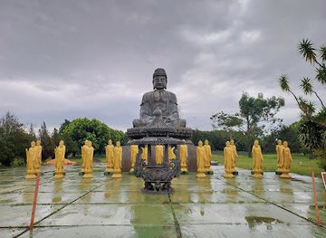 brazil/foz-do-iguacu/vila-portes/landmark/templo-budista-chen-tien