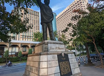 philippines/manila/malate/landmark/jose-p-laurel-monument-and-jose-p-laurel-historical-marker