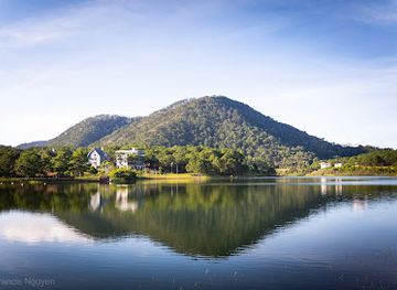 vietnam/dalat/tuyen-lam-lake/landmark/tuyen-lam-lake
