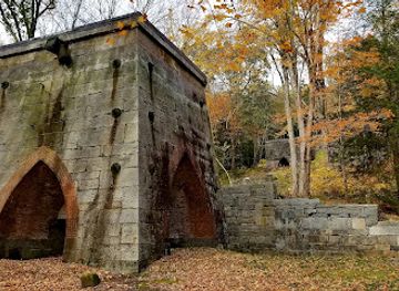 connecticut/eastern-connecticut/landmark/mine-hill-preserve