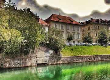 slovenia/southeast-slovenia/landmark/think-slovenia