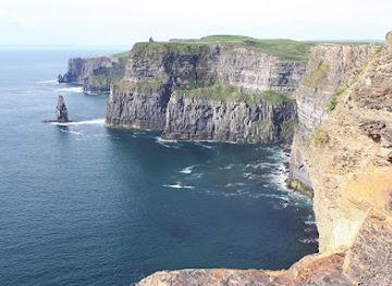 ireland/cliffs-of-moher/landmark/cliffs-of-moher-experience