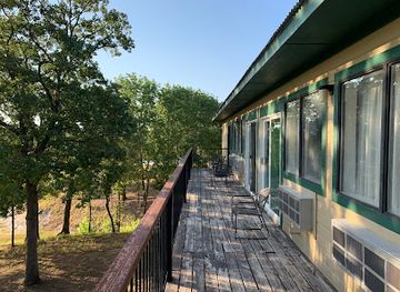 oklahoma/lake-texoma/landmark/prothro-center-at-lake-texoma