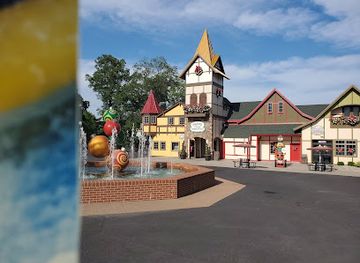 indiana/west-central-indiana/landmark/holiday-world-splashin-safari