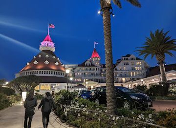 california/coronado/landmark/babcock-story-bar