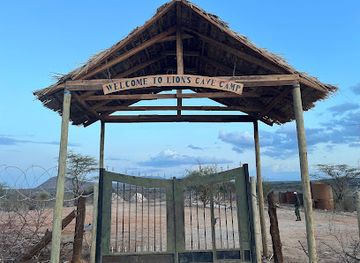 kenya/samburu-national-reserve/landmark/lions-cave-camp
