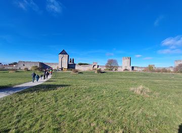 sweden/gotland/landmark/east-graves