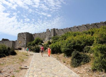 montenegro/prokletije/landmark/triangle-woodhouse