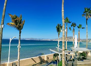 mexico/baja-california-peninsula/landmark/kiosco-del-malecon