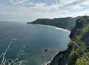 ecuador/manabi-region/landmark/lighthouse-san-lorenzo