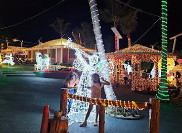 guam/agana-heights/landmark/triangle-park-tutuhan-park