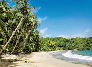 dominica/hampstead-beach/landmark/batibou-beach