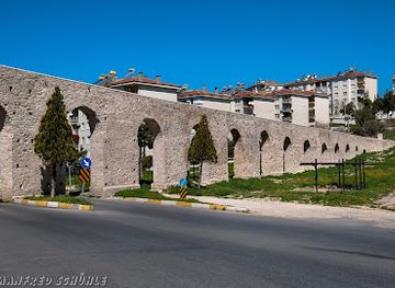 turkiye/kusadasi/ladies-beach/landmark/tarihi-su-kemeri