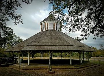 texas/central-texas/landmark/joseph-e-johnston-confederate-reunion-grounds-state-historic-site