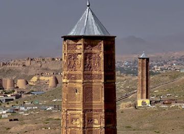afghanistan/ghazni/landmark/minaret-of-masud-iii