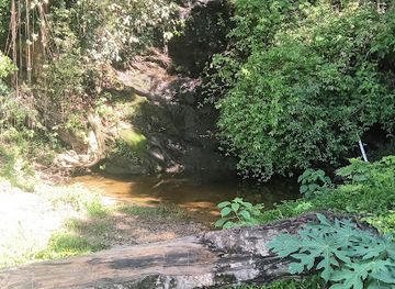 honduras/santa-barbara-region/landmark/chorro-de-la-cuestona