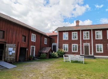 sweden/halsingland/landmark/gastgivars-vallsta