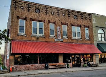 alabama/decatur/landmark/the-brick-deli-tavern
