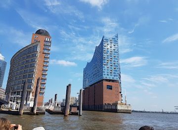 germany/hamburg/landmark/alter-elbtunnel