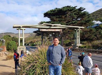 australia/great-ocean-road/landmark/eastern-view-great-ocean-road-plaque