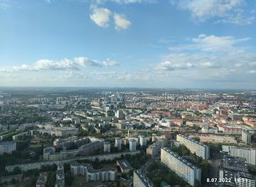 poland/wroclaw/krzyki/landmark/sky-tower-viewpoint
