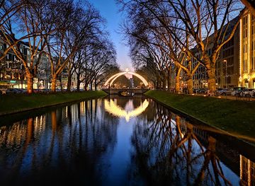 germany/dusseldorf/konigsallee/landmark/bergischer-loewe-monument