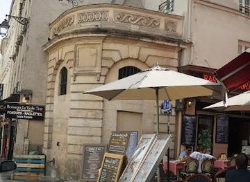 france/paris/landmark/fontaine-du-pot-de-fer