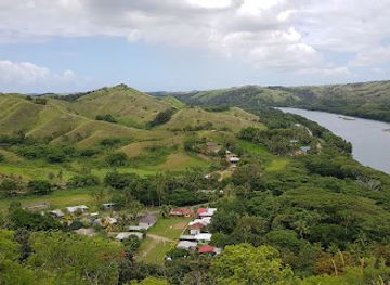 fiji/vanua-levu/landmark/tavuni-hill-fort