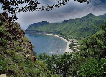 timor-leste/dili/landmark/dolok-oan-cristo-rei-back-beach