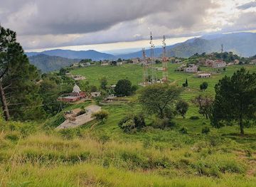 pakistan/azad-jammu-and-kashmir/landmark/throchi-fort