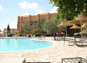 tunisia/tamerza/landmark/tamerza-palace