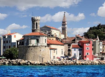 slovenia/piran/landmark/piranski-svetilnik