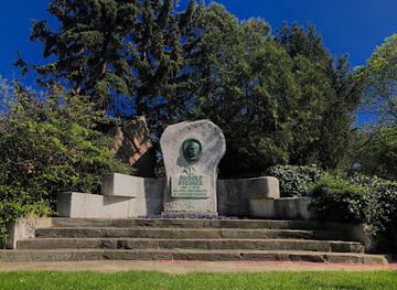 austria/vienna/landstrasse/landmark/rudolf-steiner-denkmal