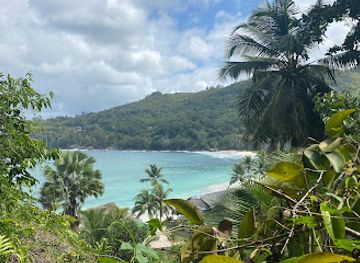 seychelles/anse-royale/landmark/ros-sodyer-rock-pool