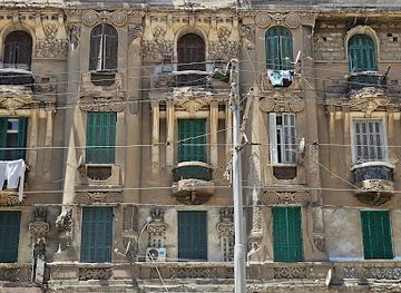 egypt/alexandria/landmark/fabulous-old-building-in-al-azaritah