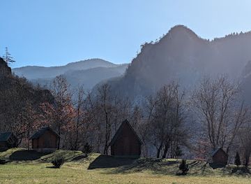 montenegro/zabljak/landmark/shambhala-bakery-restaurant