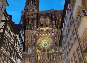 france/strasbourg/cathedral-quarter/landmark/cathedrale-notre-dame-de-strasbourg