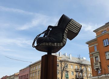 lithuania/siauliai/landmark/siauliu-turizmo-informacijos-centras