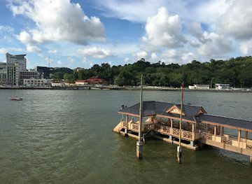 brunei/mukim-batu-apoi/landmark/kampong-ayer-cultural-tourism-gallery