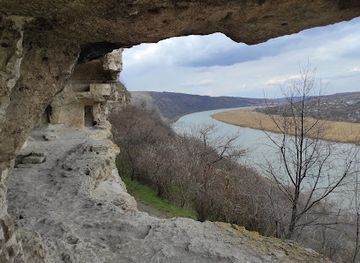 moldova/divnogorie-national-park/landmark/tipova-monastery