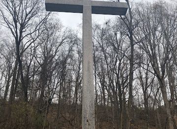 alabama/monte-sano-state-park/landmark/monte-sano-giant-cross-74-ft