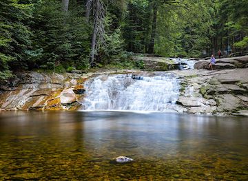 czechia/krkonose/landmark/mumlava-falls